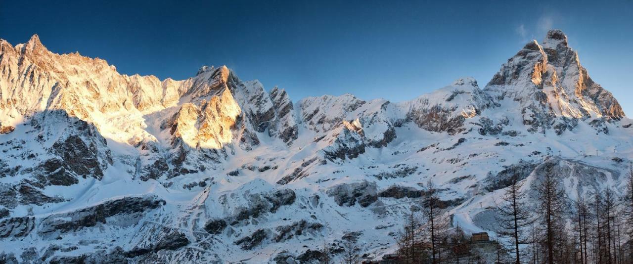 Cervinia Ski In Ski Out - Studio On The Slopes Breuil-Cervinia Exterior foto